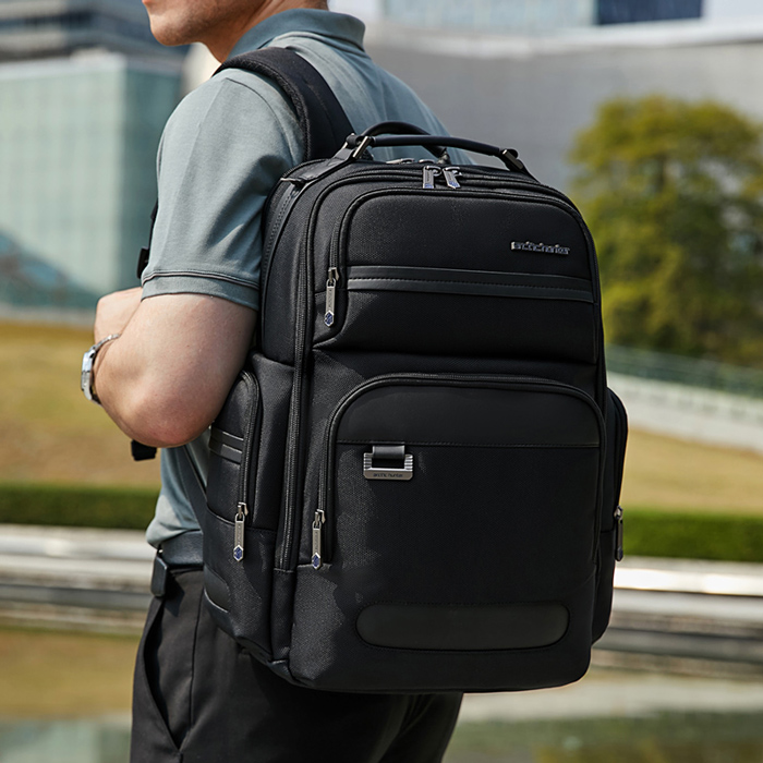ARCTIC HUNTER τσάντα πλάτης B00492 με θήκη laptop 15.6″, 22L, μαύρη