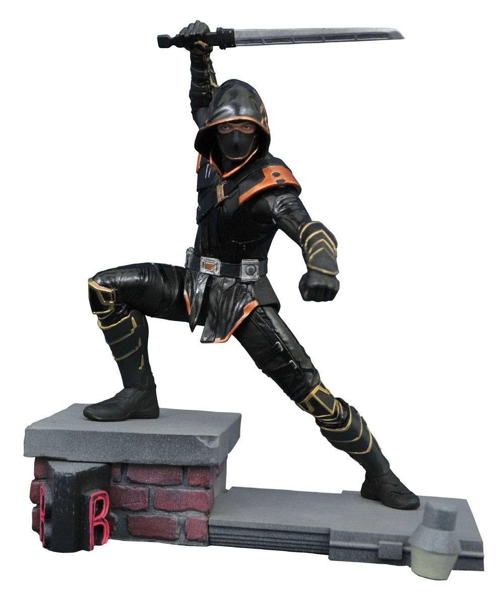 Marvel Avengers: Endgame – Ronin Φιγούρα Αγαλματίδιο (23cm)