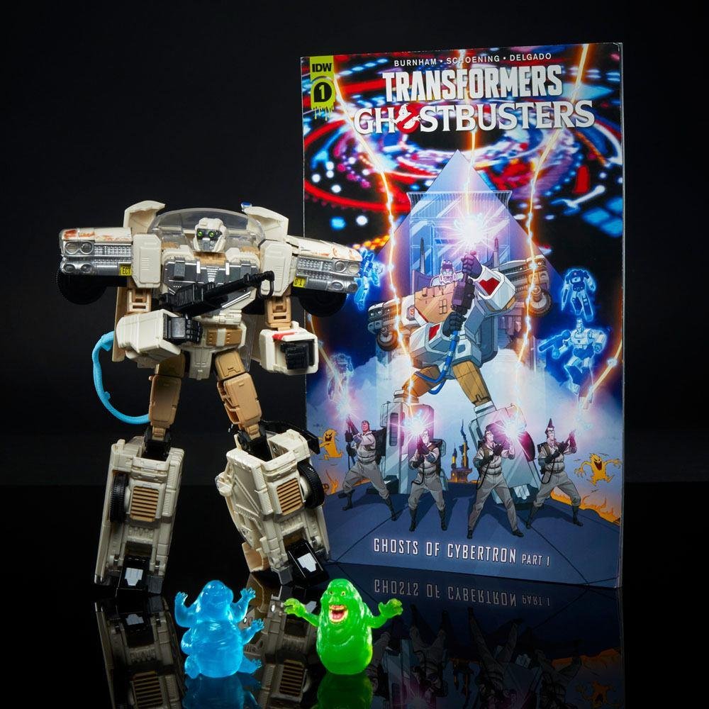 Transformers/Ghostbusters Collaborative – Afterlife Vehicle Ecto-1 Action Figure