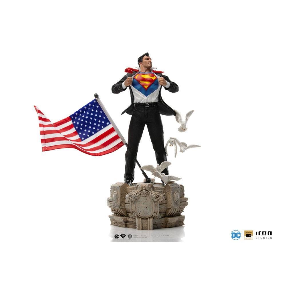 DC Comics – Clark Kent Art Scale 1/10 Φιγούρα Αγαλματίδιο (29cm)