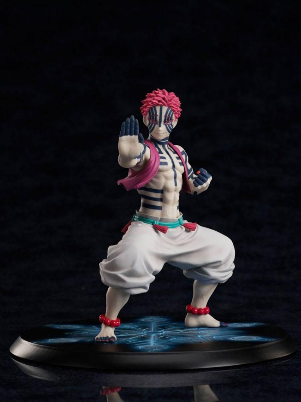 Demon Slayer: Kimetsu no Yaiba – Akaza Statue (19cm)