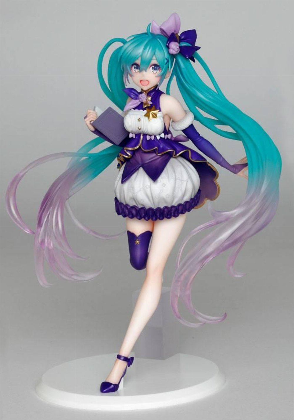 Vocaloid – Hatsune Miku 3rd Season Winter Φιγούρα Αγαλματίδιο (18cm)