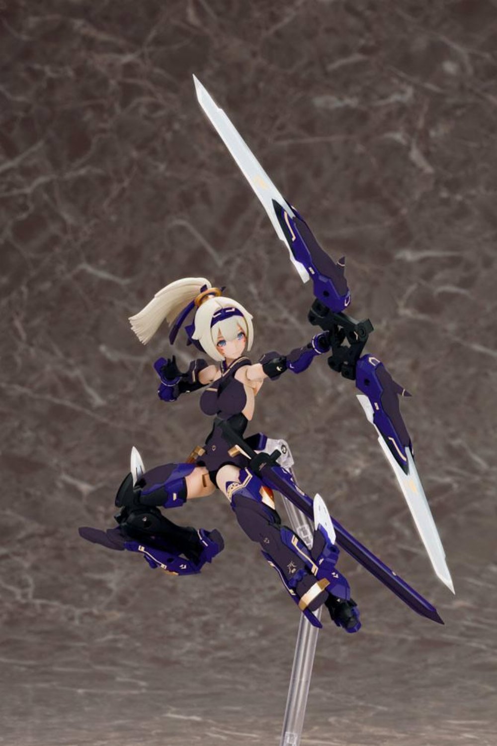 Megami Device – Asra Archer Shadow Edition 1/1 Σετ Μοντελισμού (14cm)