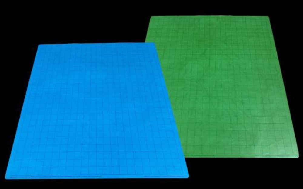 Reversible Battlemat Blue/Green 1” Squares (60cm x 66cm)