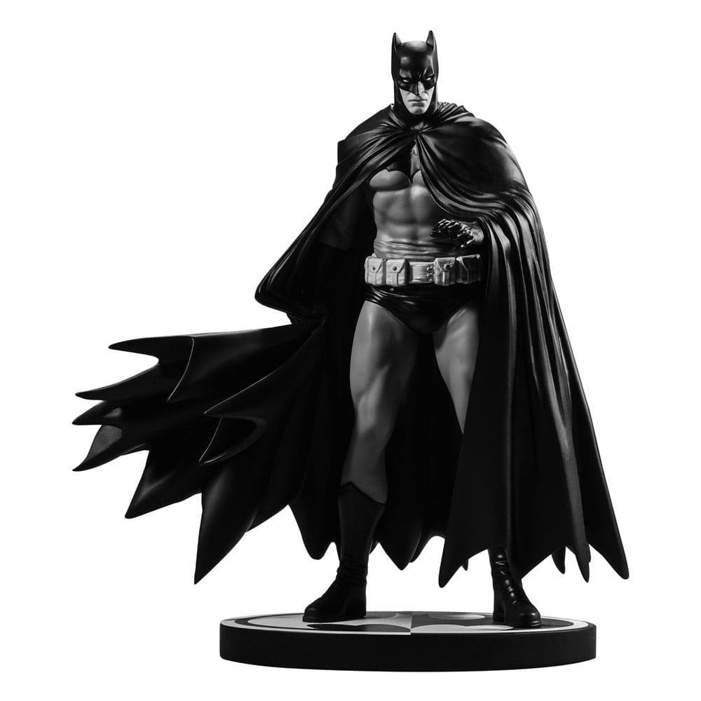 DC Direct – Batman by Lee Weeks (Black & White) Φιγούρα Αγαλματίδιο (19cm)