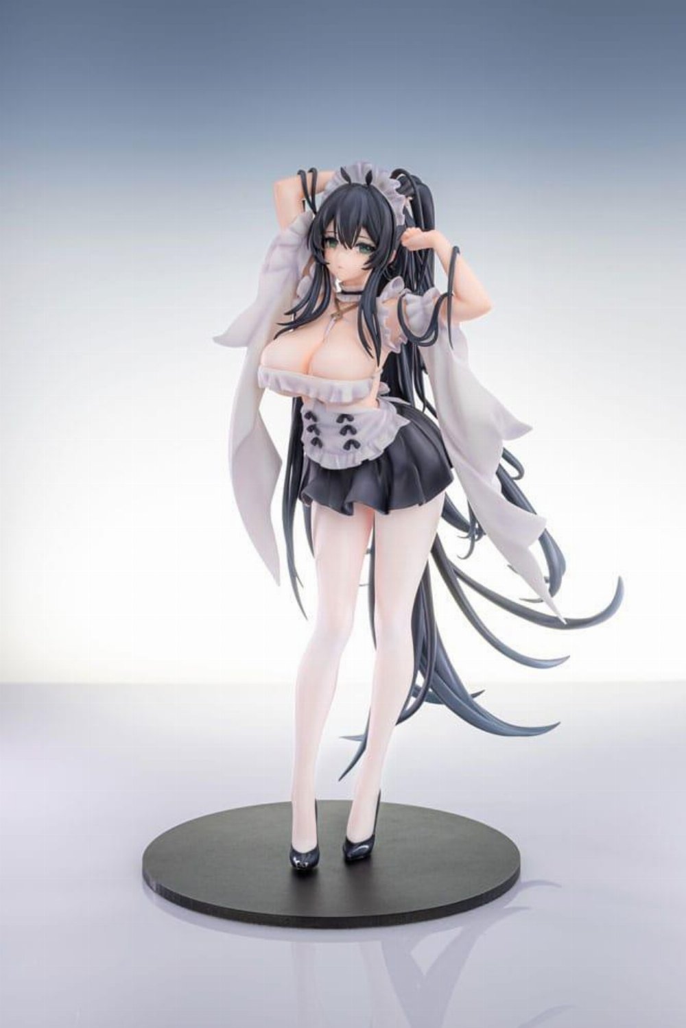 Azur Lane – Indomitable Ms. Motivationless Maid Φιγούρα Αγαλματίδιο (27cm)