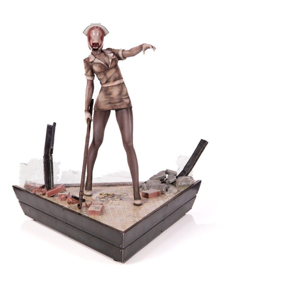 Silent Hill 2 – Bubble Head Nurse Φιγούρα Αγαλματίδιο (35cm)