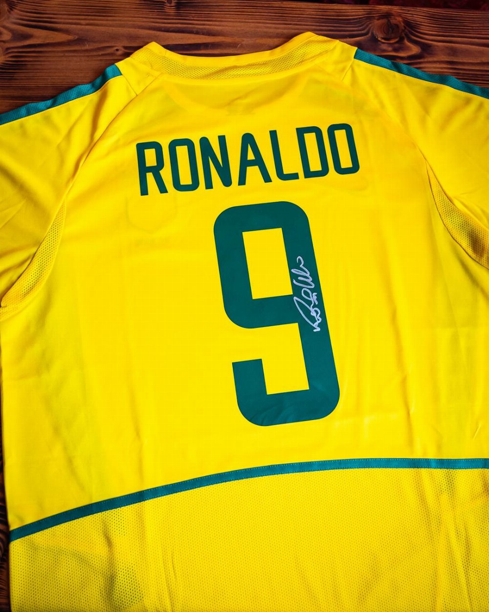 Vintage Ronaldo Nazario Signed Brazil Home Jersey (Authenticated by Beckett)