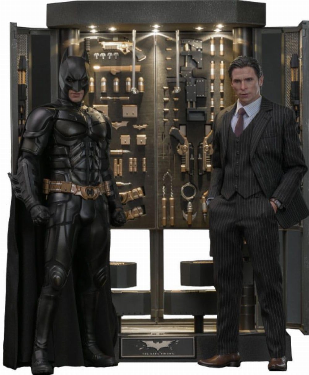 The Dark Knight: Hot Toys Masterpiece – Batman Armory with Bruce Wayne (2.0) 1/6 Φιγούρα Δράσης (30cm)